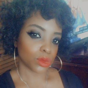 Meet your Posher, Safiyyah